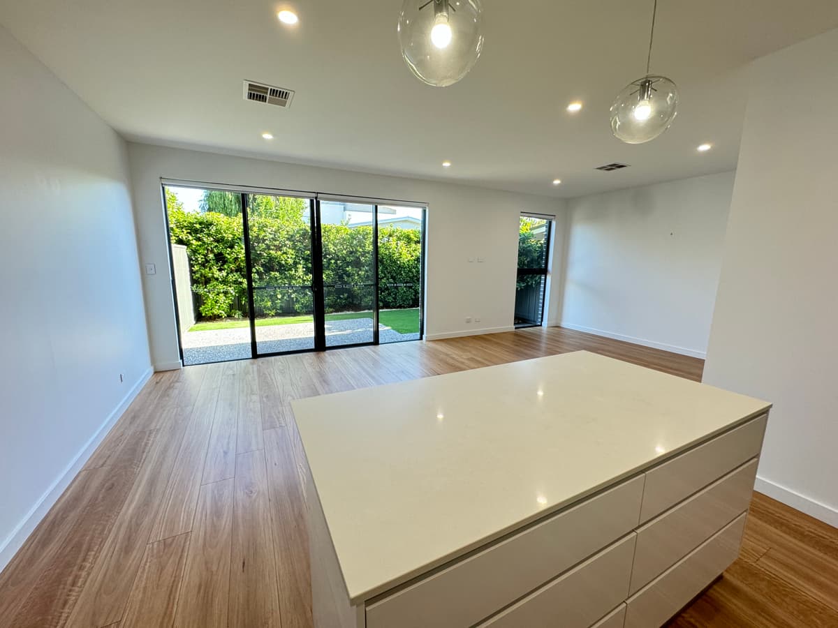Professional office cleaning service
